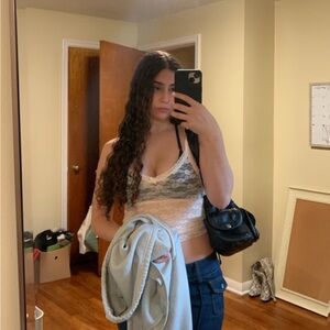 Meet your Posher, Isabelle